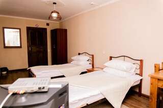 Отель GALIRAD Hotel Усть-Каменогорск Двухместный номер эконом-класса с 1 кроватью или 2 отдельными кроватями-4