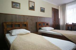 Отель GALIRAD Hotel Усть-Каменогорск Стандартный двухместный номер с 1 кроватью или 2 отдельными кроватями-4